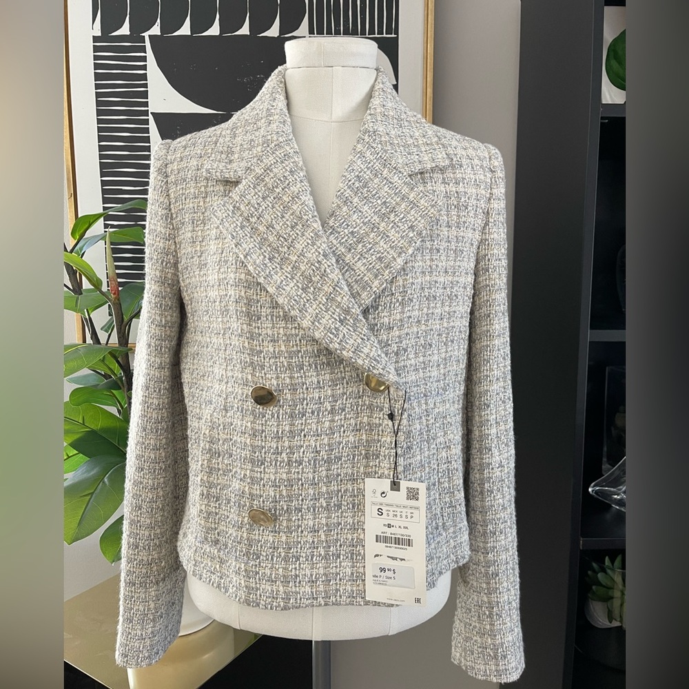 Zara Double Breasted Short Boucle Jacket